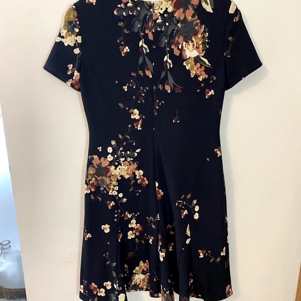 Lauren Ralph Lauren Navy Floral Short Sleeve Fit and Flare Dress